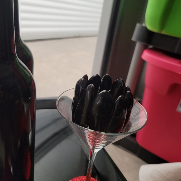 Black cuff braclet - Picture 2 of 3